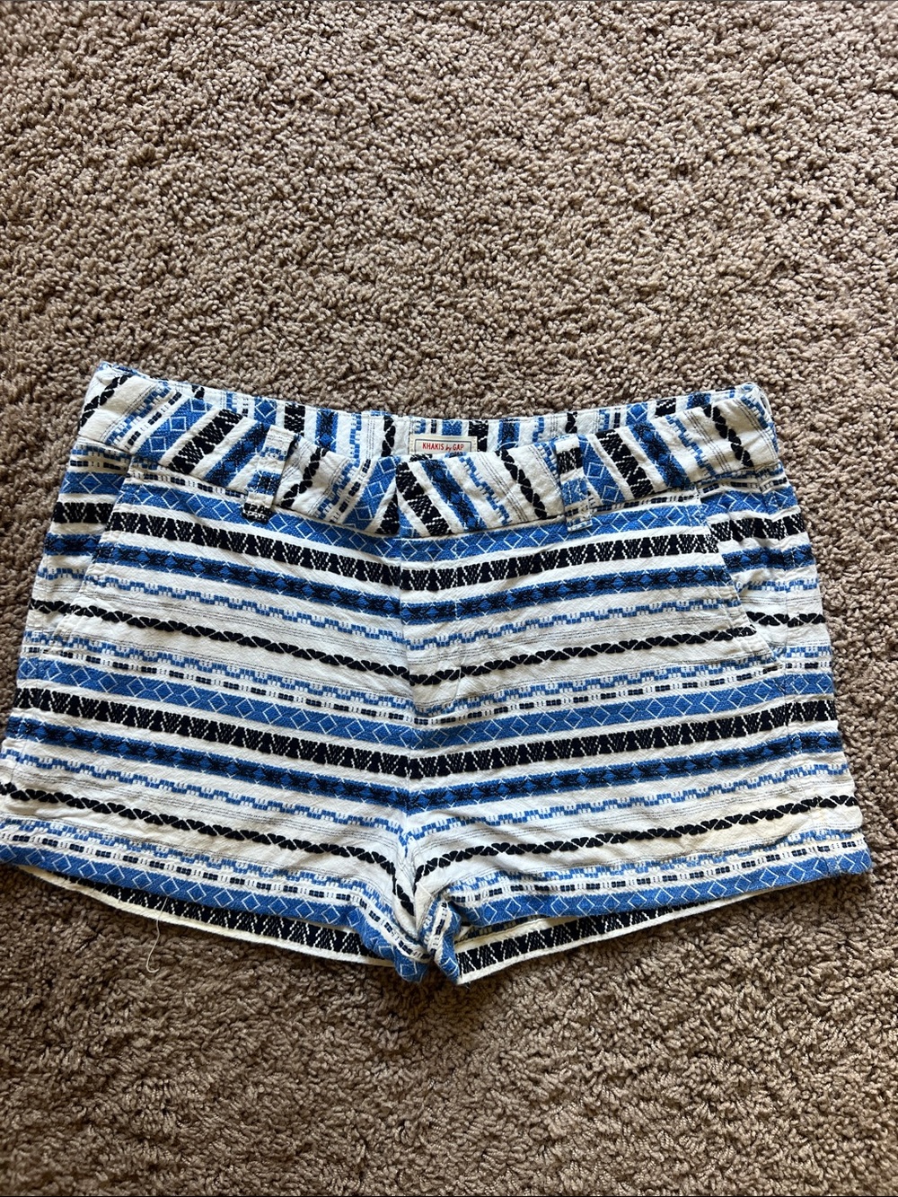 GAP Striped Blue & White Women’s Shorts Size 6